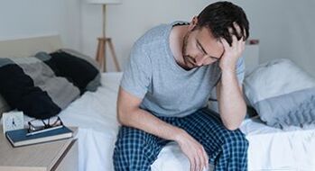 mężczyzna ma problemy z prostatą